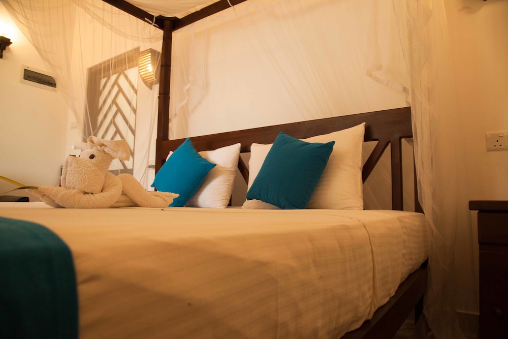 Villa Pinnawala 14/50