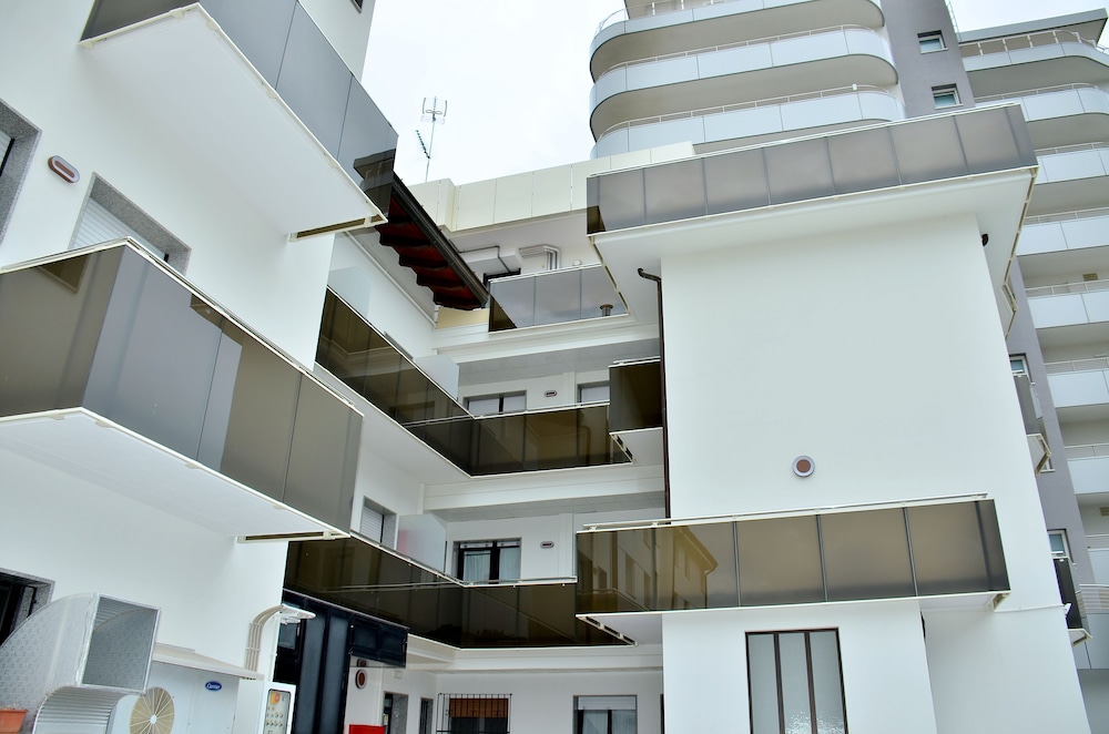 Etna Hotel 4/50
