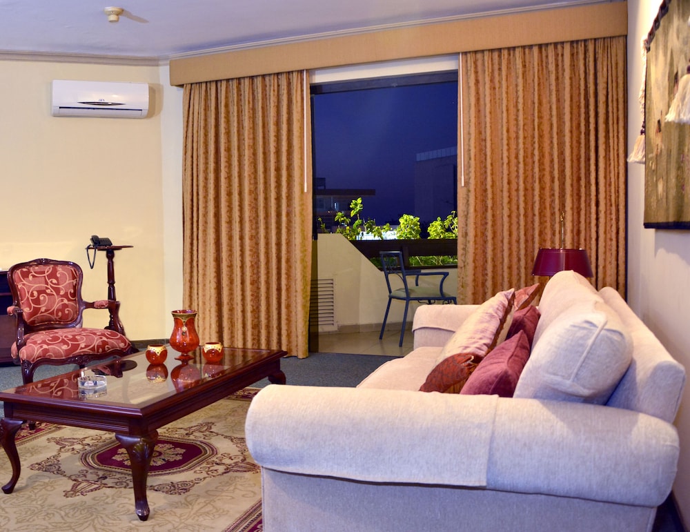 Yotau All Suites Hotel 29/50