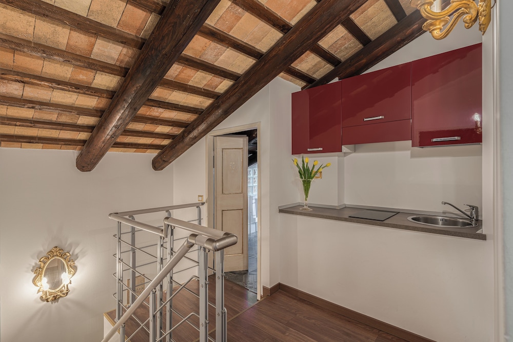 Palazzo Rotati 4/50