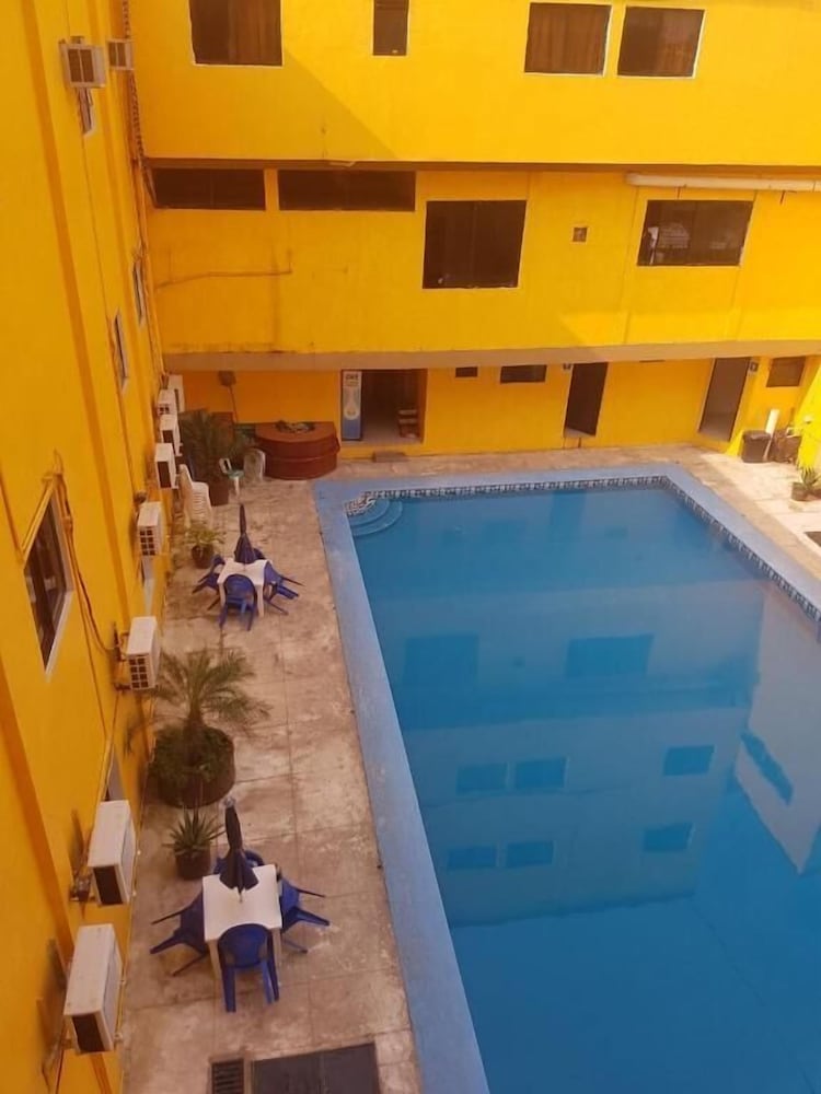 Hotel Arcos del Parque 28/46