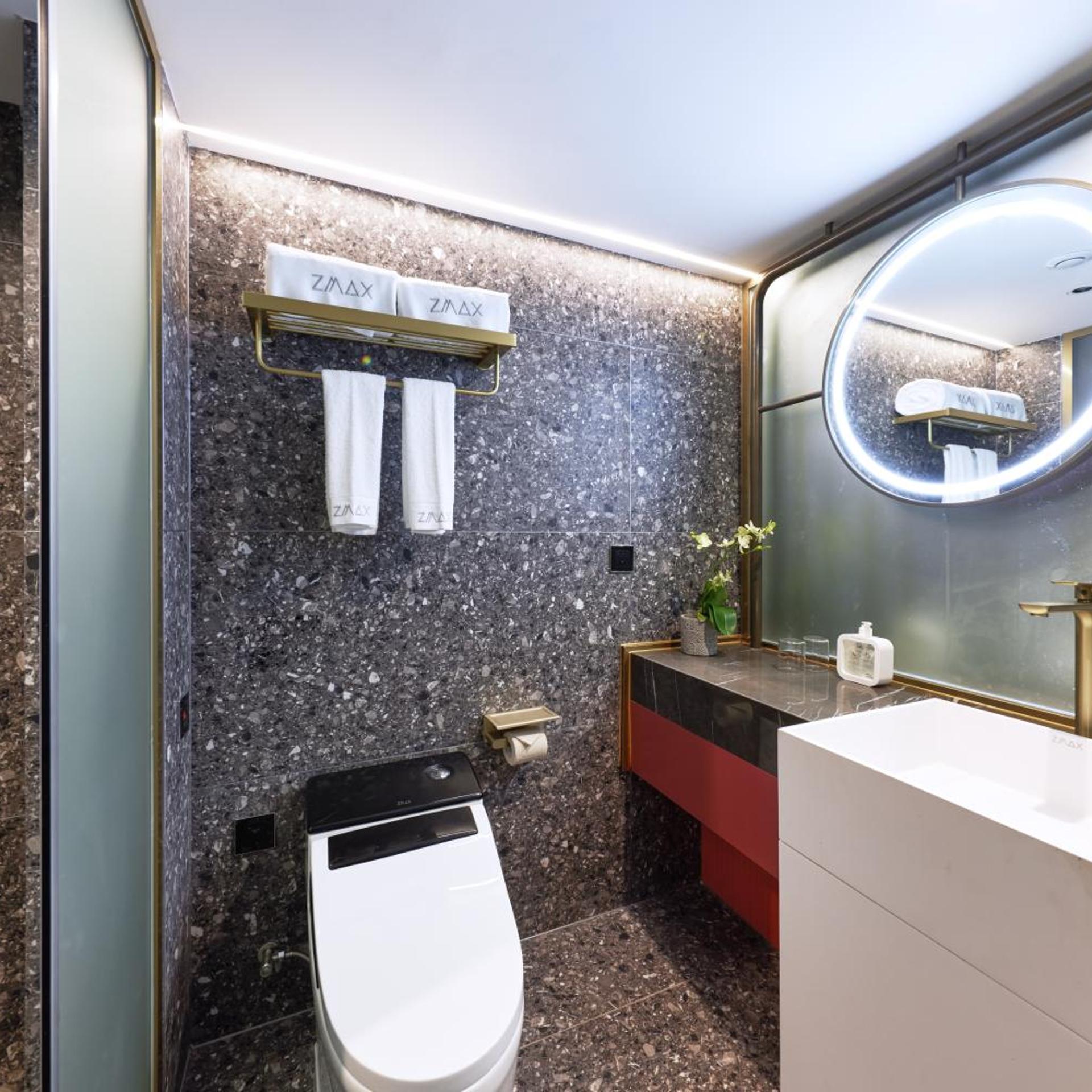 M Hotel (Beijing Tiananmen Square Qianmen Metro Station) 39/48