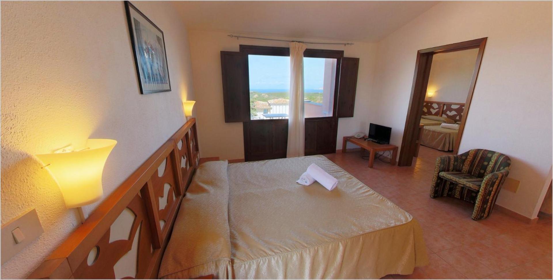Room, Double Bed, Club Esse Gallura Beach Village 4/10