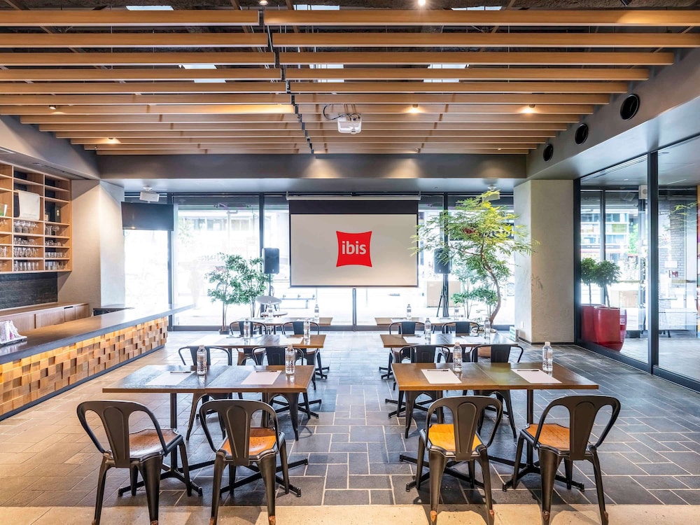 Ibis Osaka Umeda 47/65