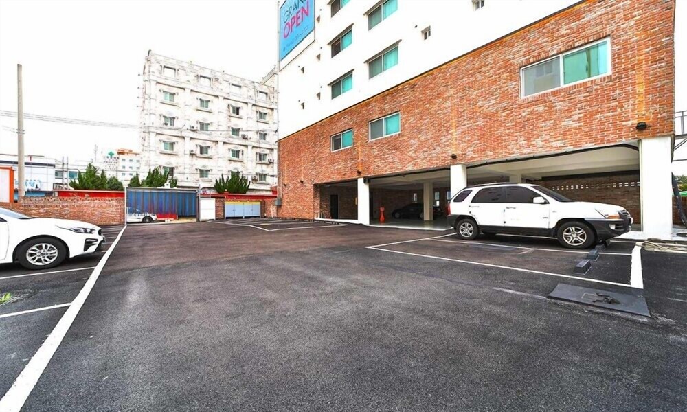 Ssan Motel Tongyeong 31/33