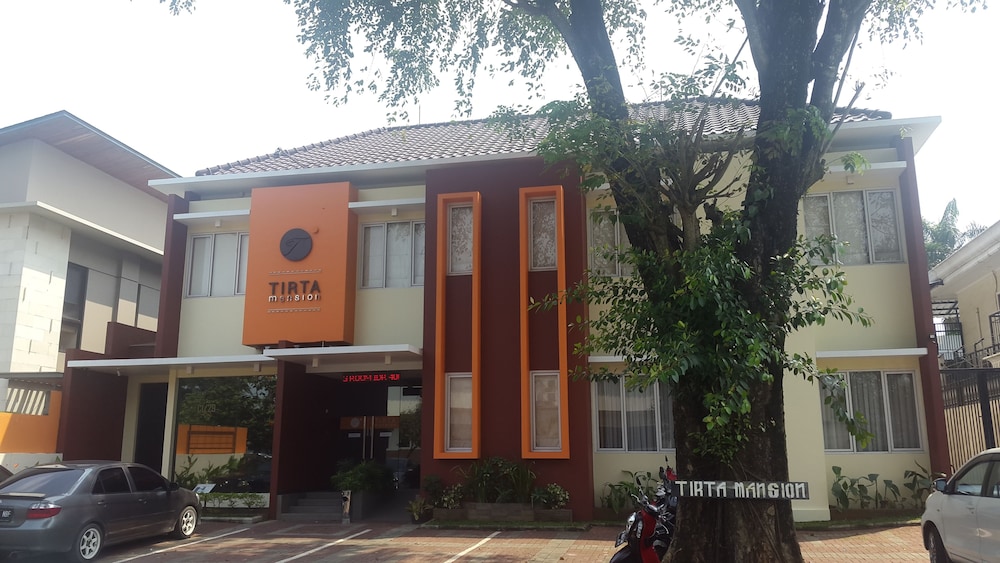 Tirta Mansion Premier 1/35