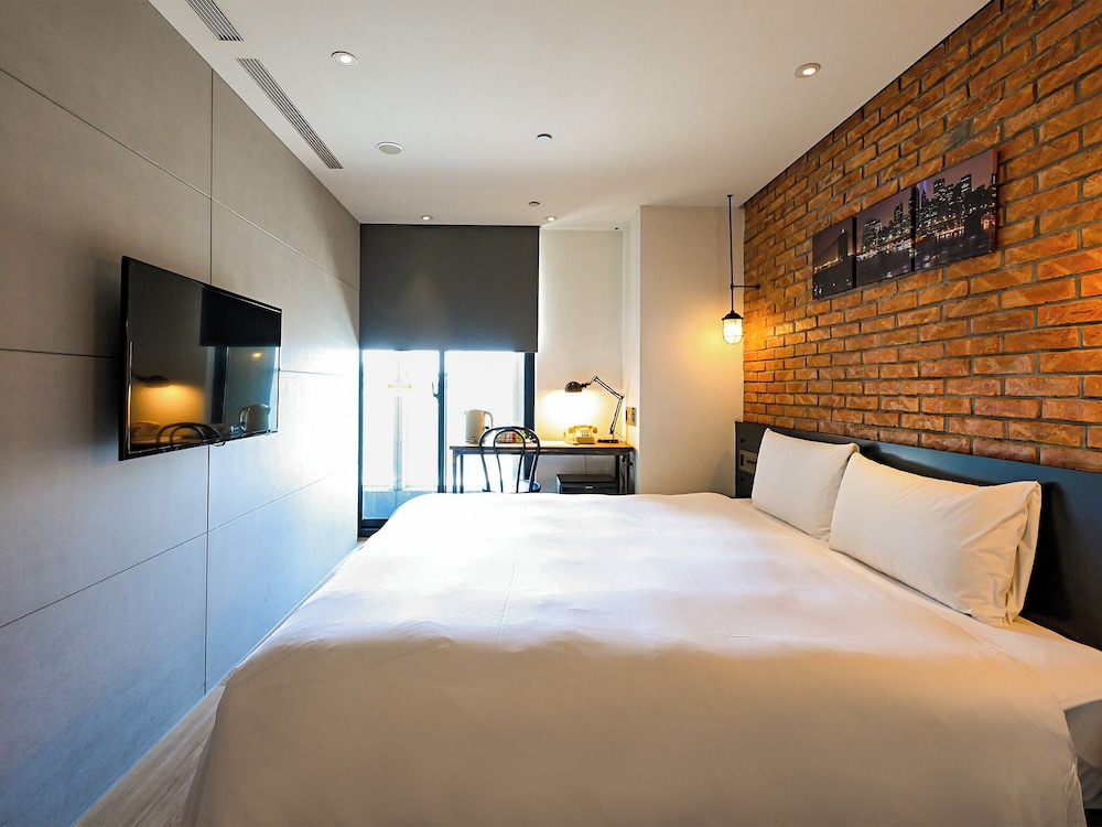 CLASSIC, DOUBLE BED