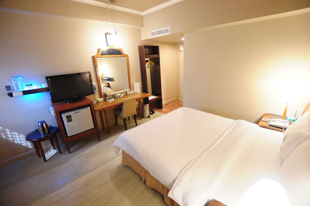 Kindness Hotel Wu Jia 7/58
