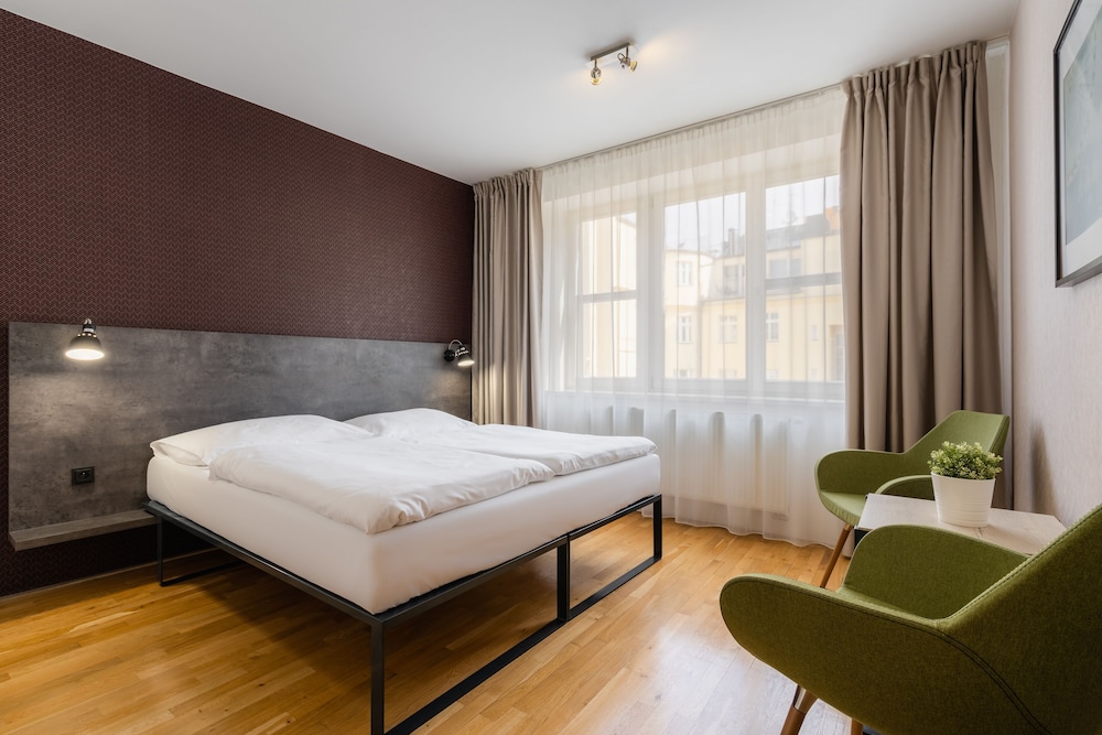 EA ApartHotel Melantrich 17/47