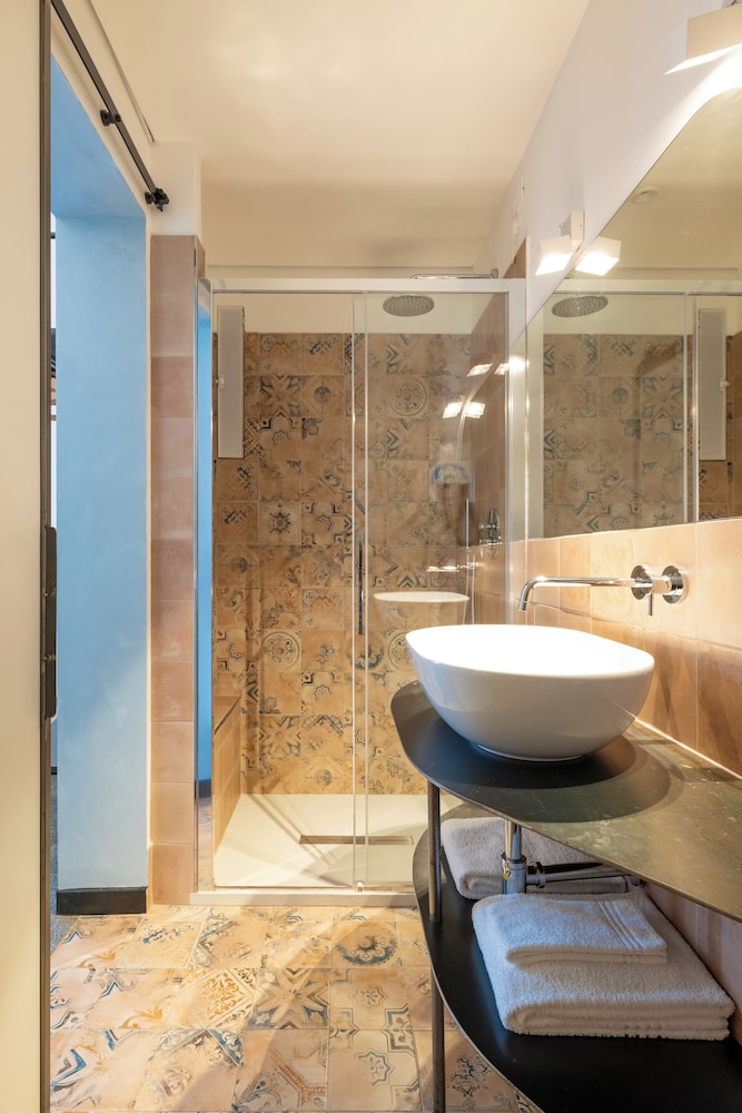 غرفة قياسية، Hotel Minerva 5/7
