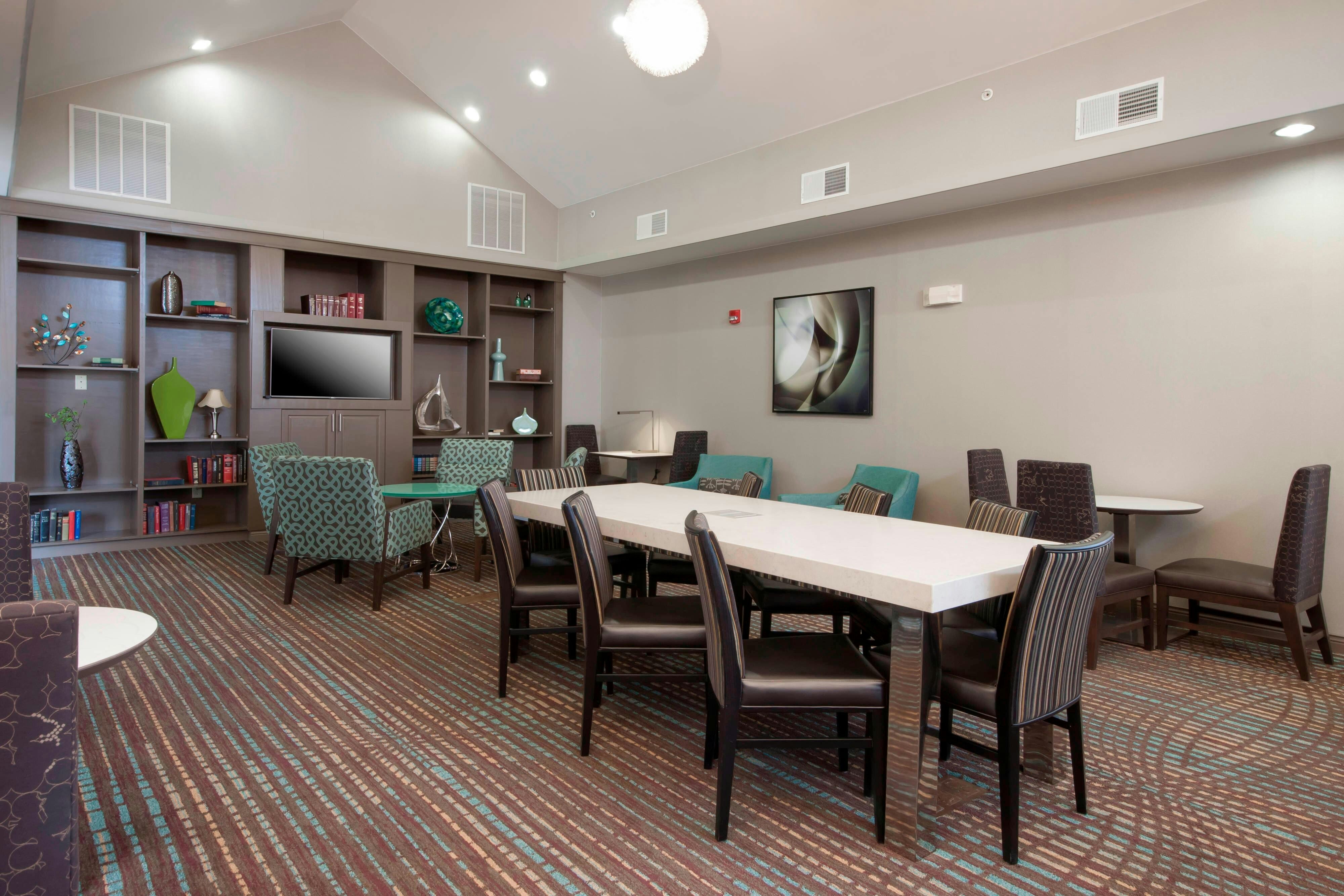 Residence Inn Des Moines West at Jordan Creek Town Center 3/3
