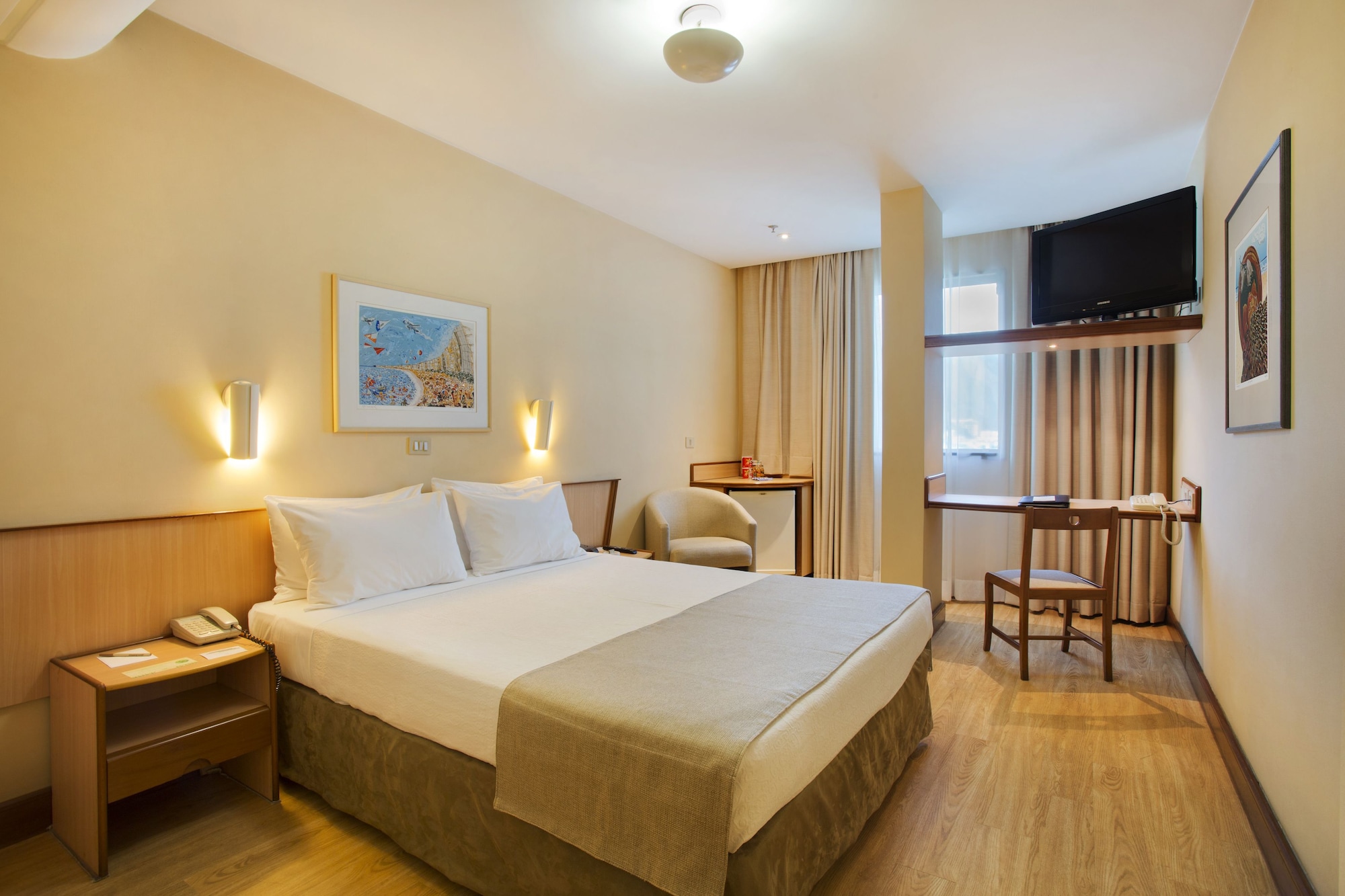 SUPERIOR, DOUBLE BED