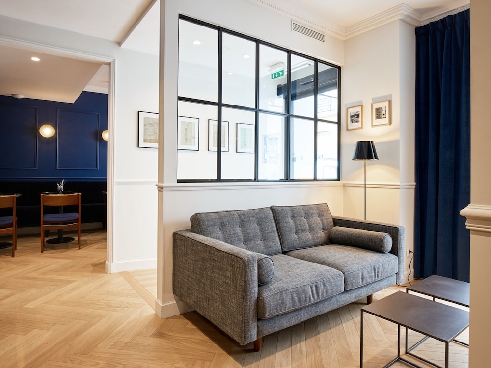 Hotel Rendez-Vous Batignolles 32/42