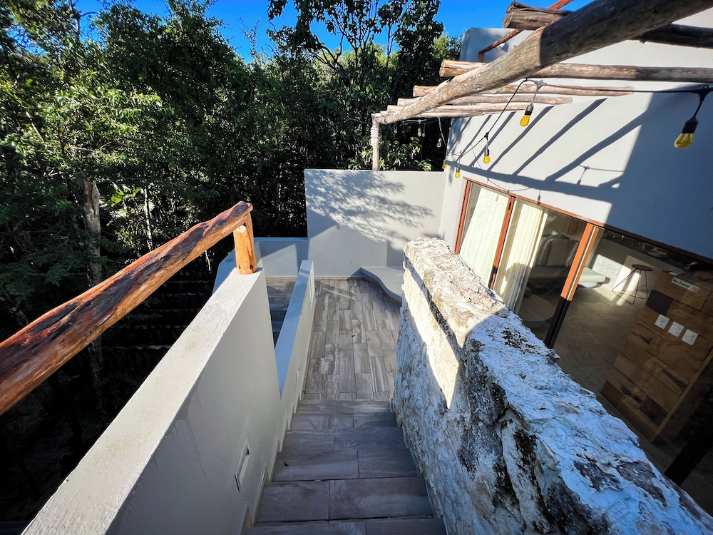 Kuun Taak Tulum 23/50