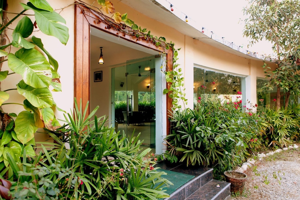 PARWATI WILD ABODE 1/27