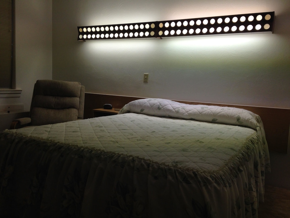 Siesta Motel 18/41