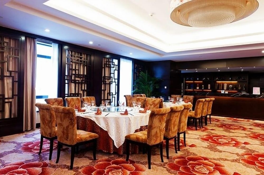 Ramada Plaza by Wyndham Hangzhou Xiaoshan 28/38
