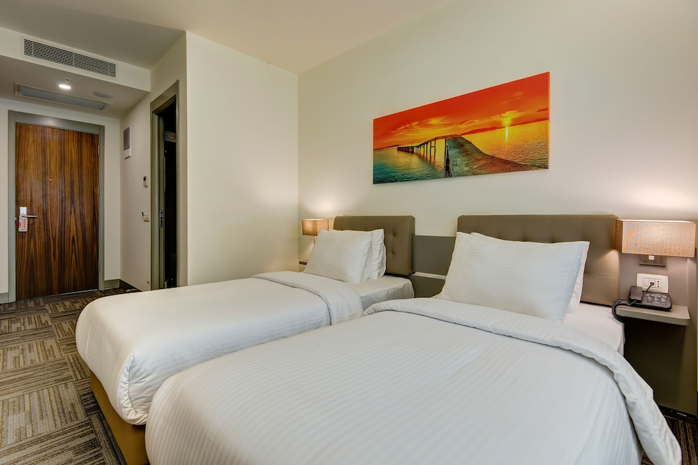 Plus Hotel Bostanci Atasehir 32/63
