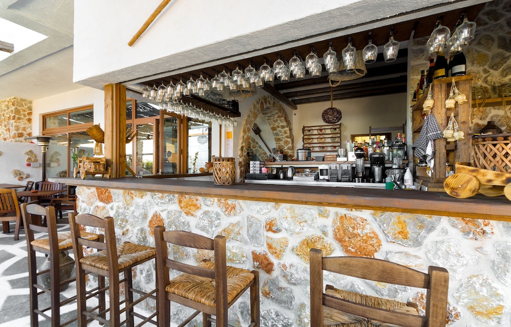 Limeri Traditional Guest House 37/50