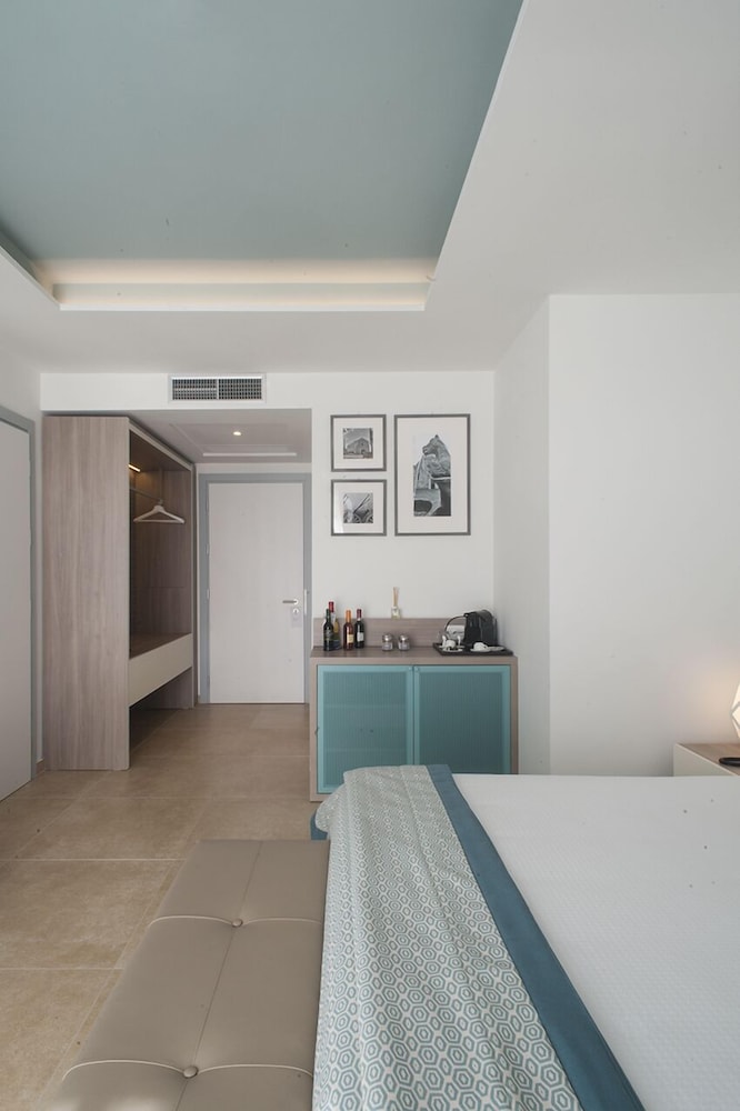 Modica Beach Resort 27/75