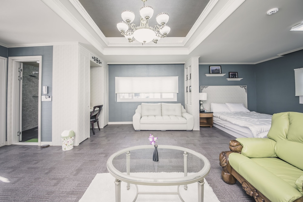 Jeju Washington Pension 18/32
