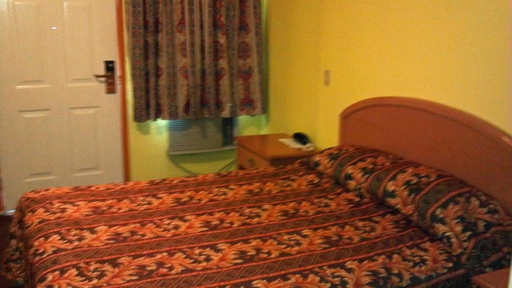Travel Eagle Inn 34/55