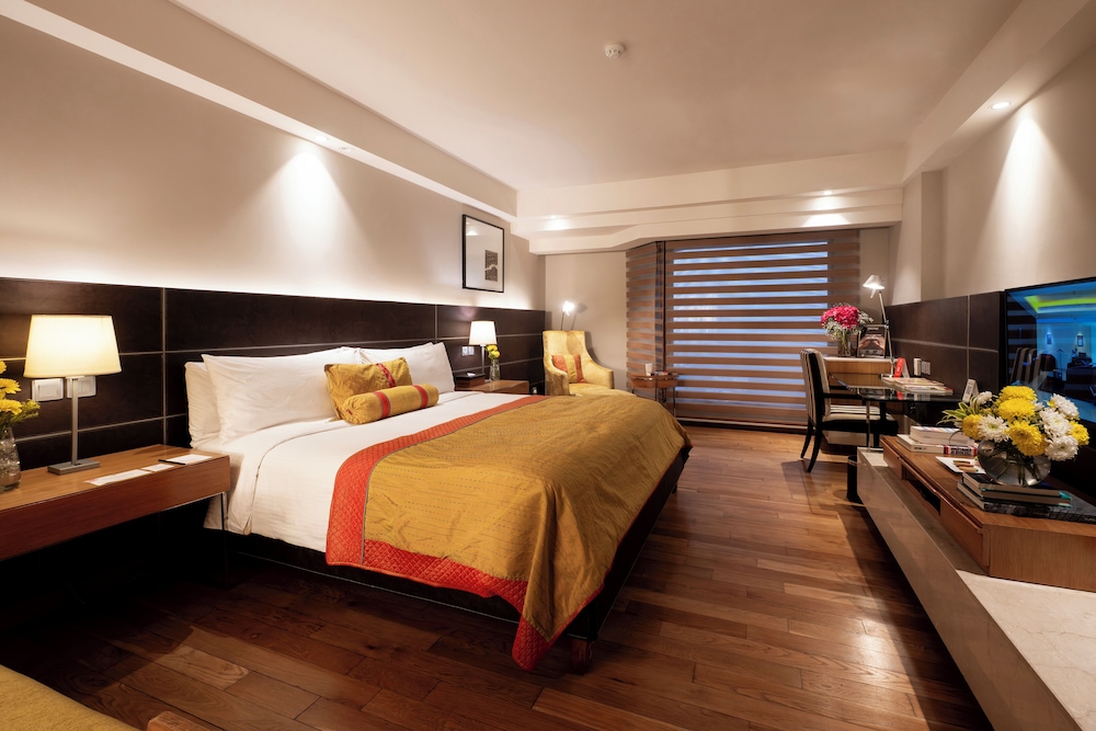 The Lalit New Delhi 29/63