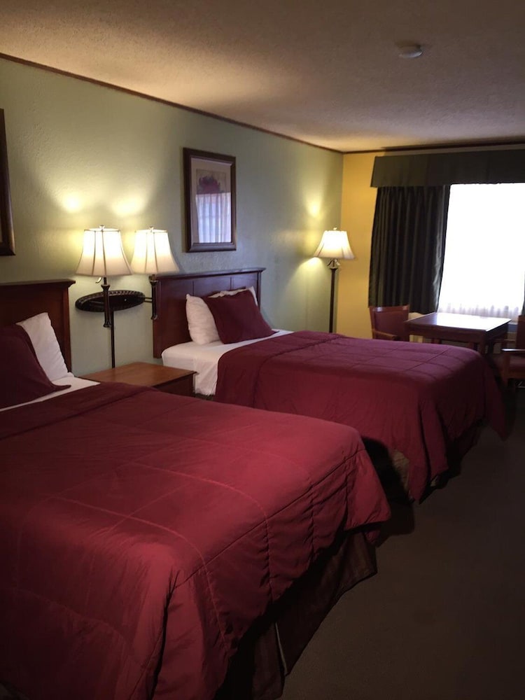 Western Holiday Lodge Three Rivers 9/41