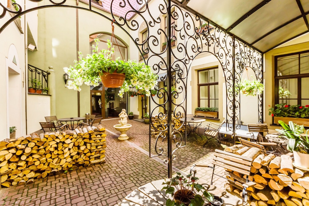 OLD RIGA HOTEL VECRIGA 31/34