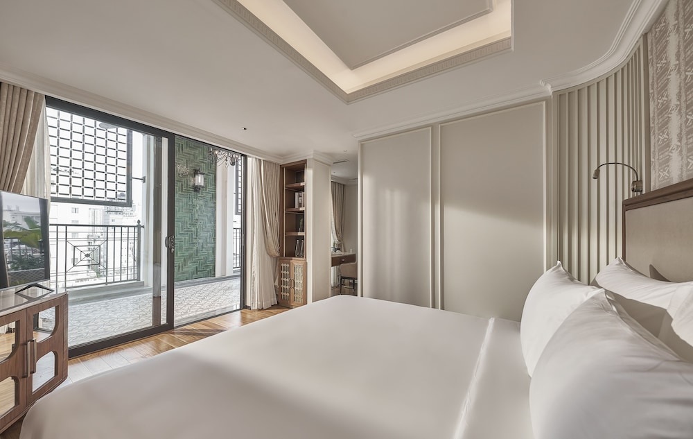 La Siesta Premium Sai Gon 12/50