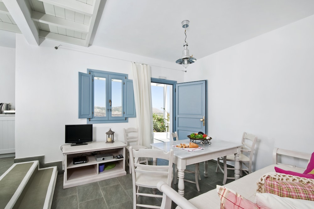 Aura Marina Apartments 21/50