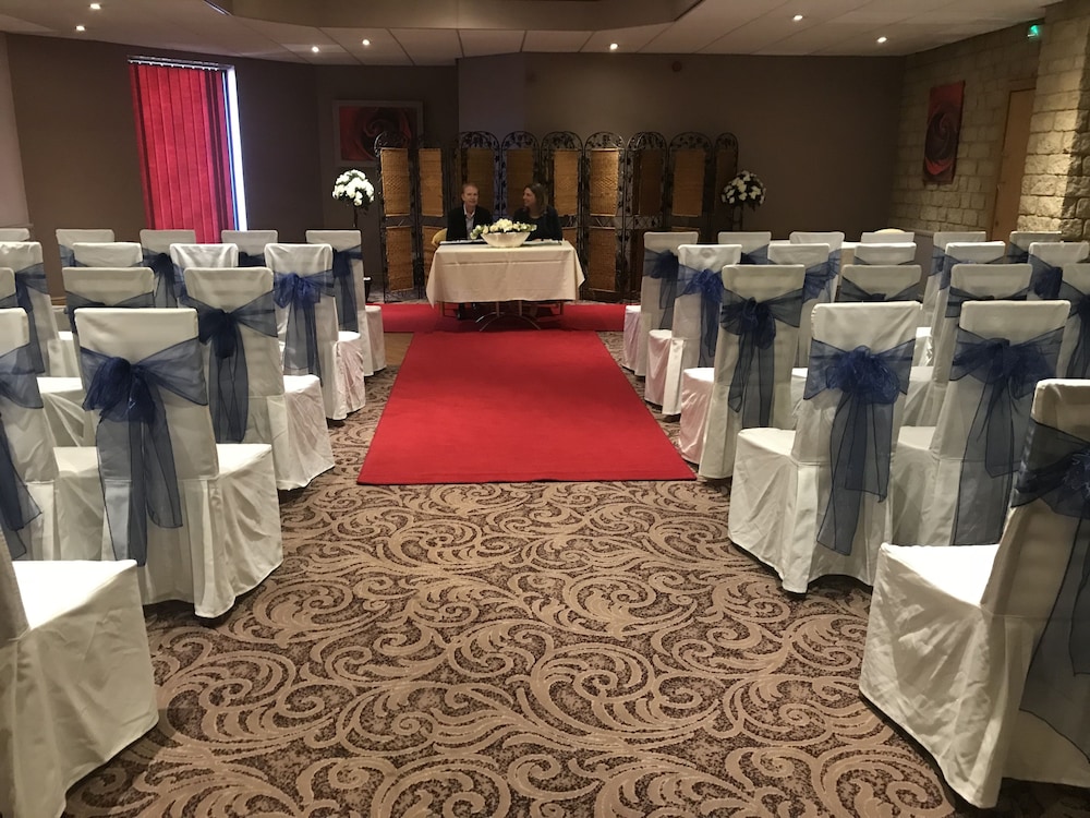 The Corn Mill Lodge Hotel 45/56