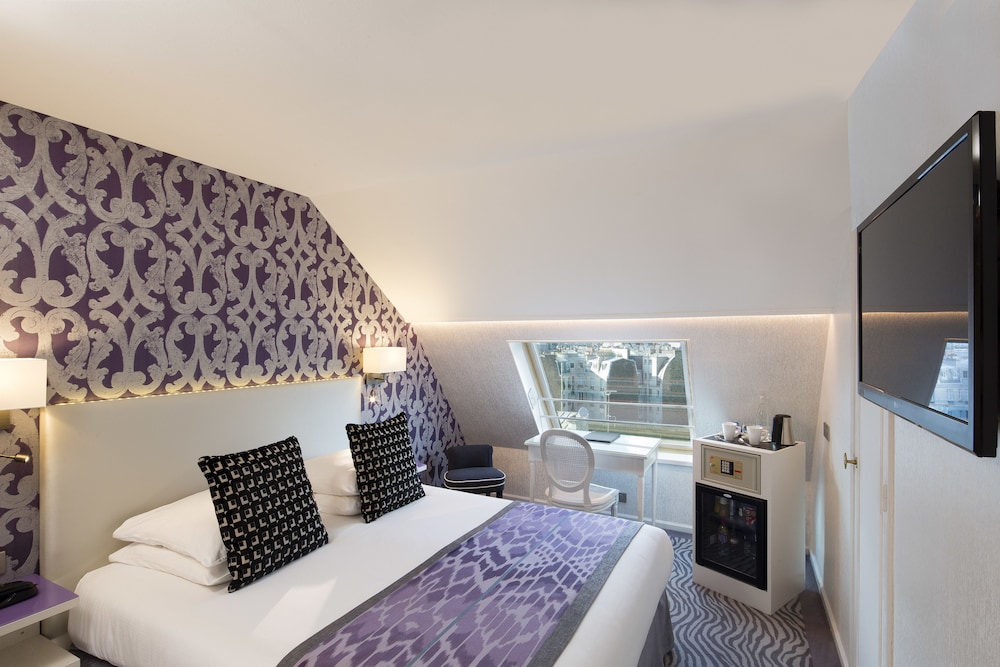 SUPERIOR, DOUBLE BED