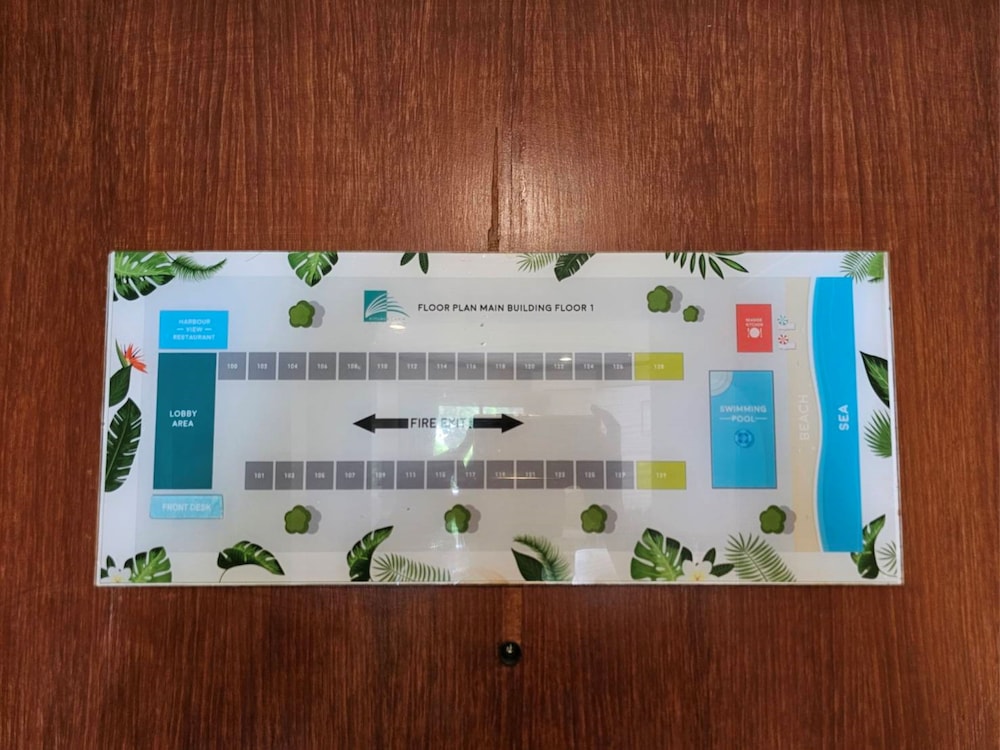 Botany Beach Resort 12/73