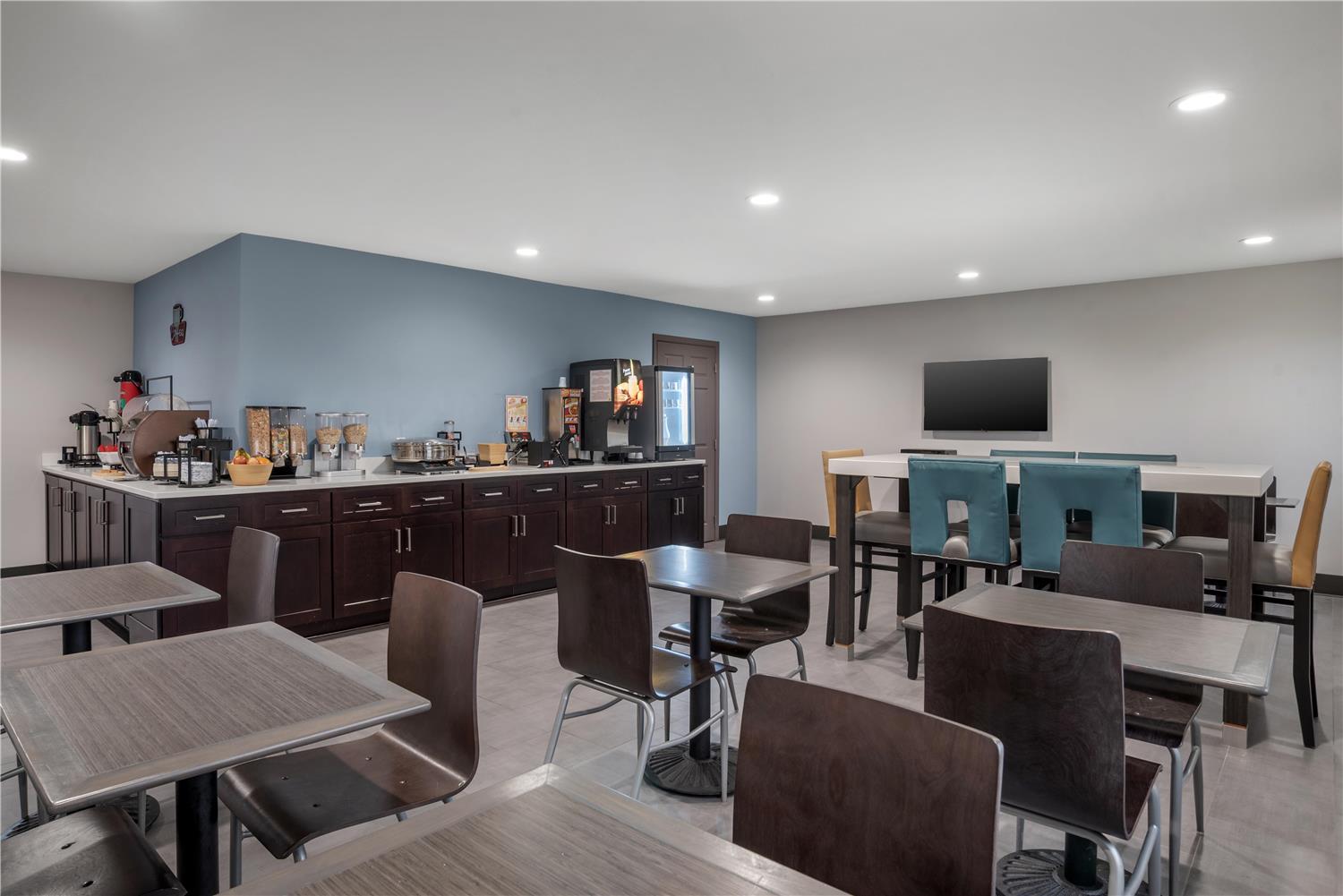 SureStay Plus by Best Western St. James Donaldsonville 20/21