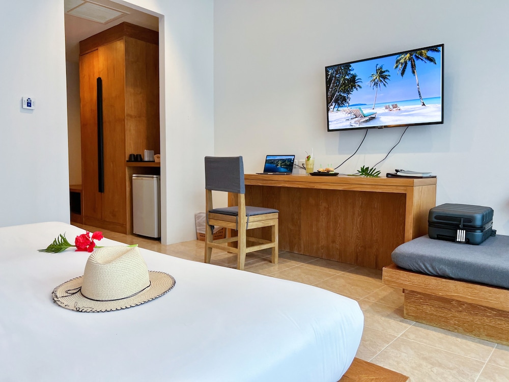Blu Pine Villa and Pool Access 16/41