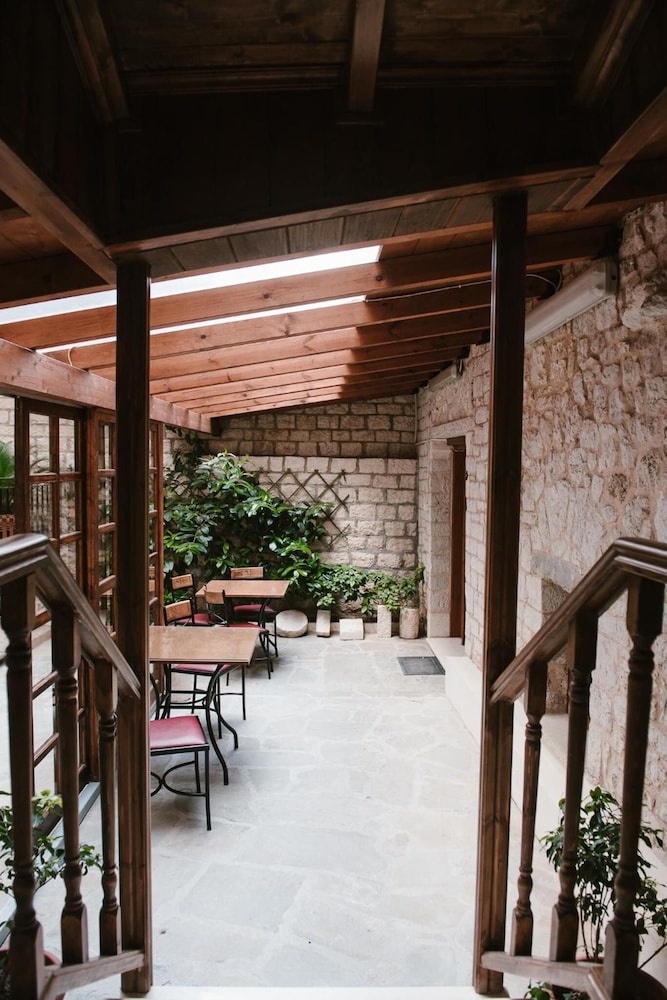 KENTRIKON HOTEL 23/23