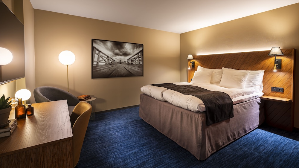 Home Hotel Fregatten 7/50