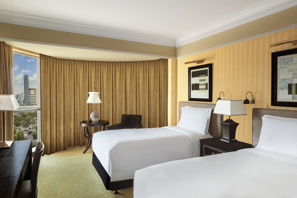 The Ritz-Carlton, Bahrain 13/50