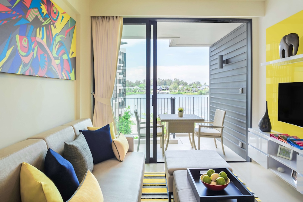 Cassia Phuket 51/92