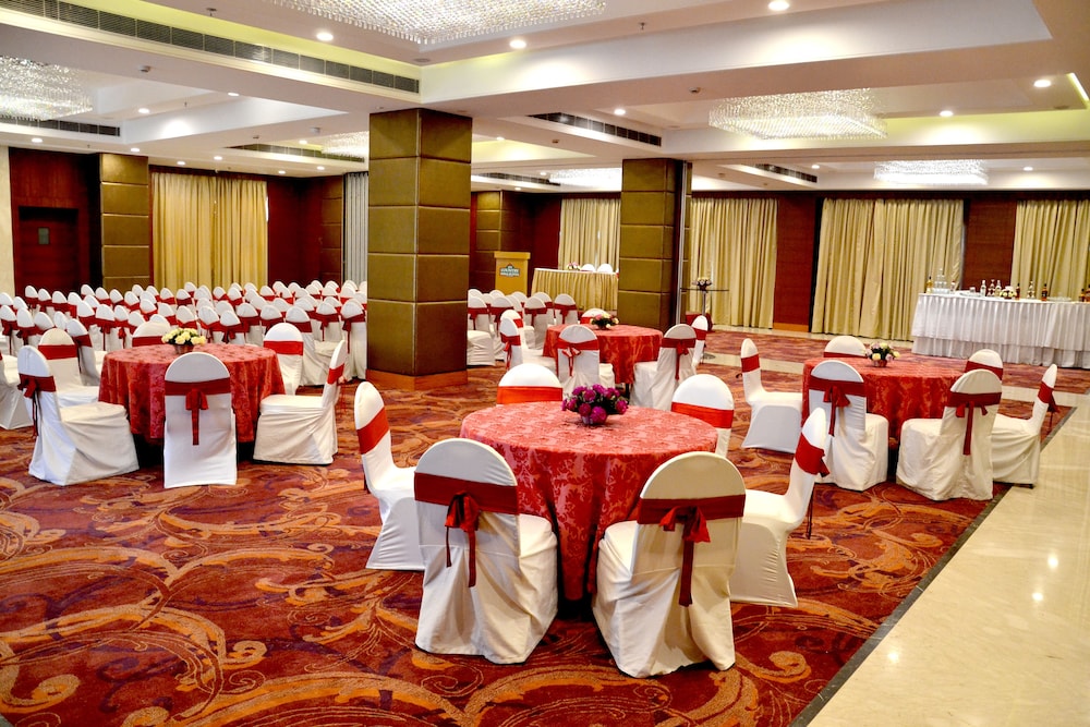 RADISSON JAIPUR CITY CENTER 61/68