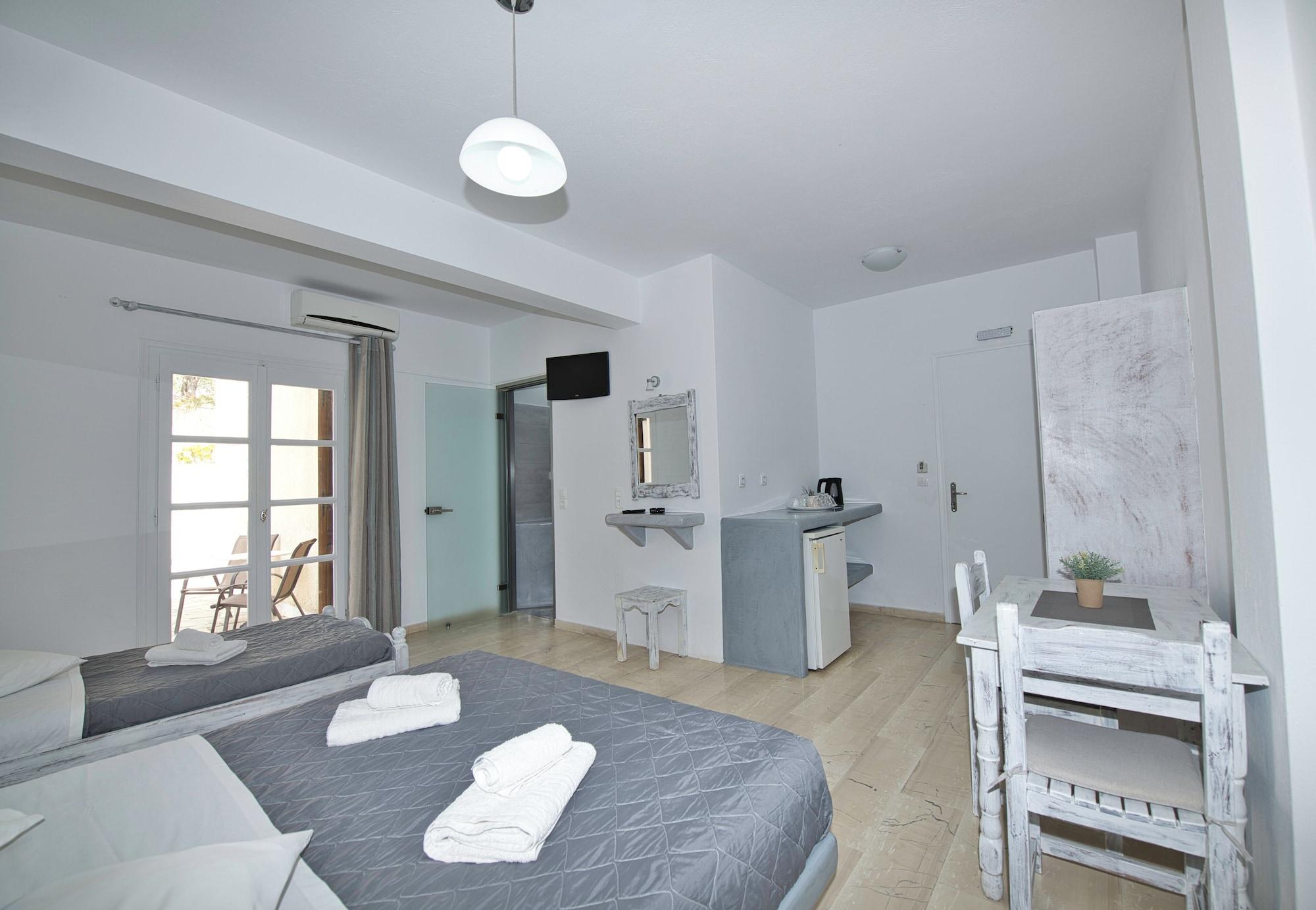 Ira Apartments 84/126