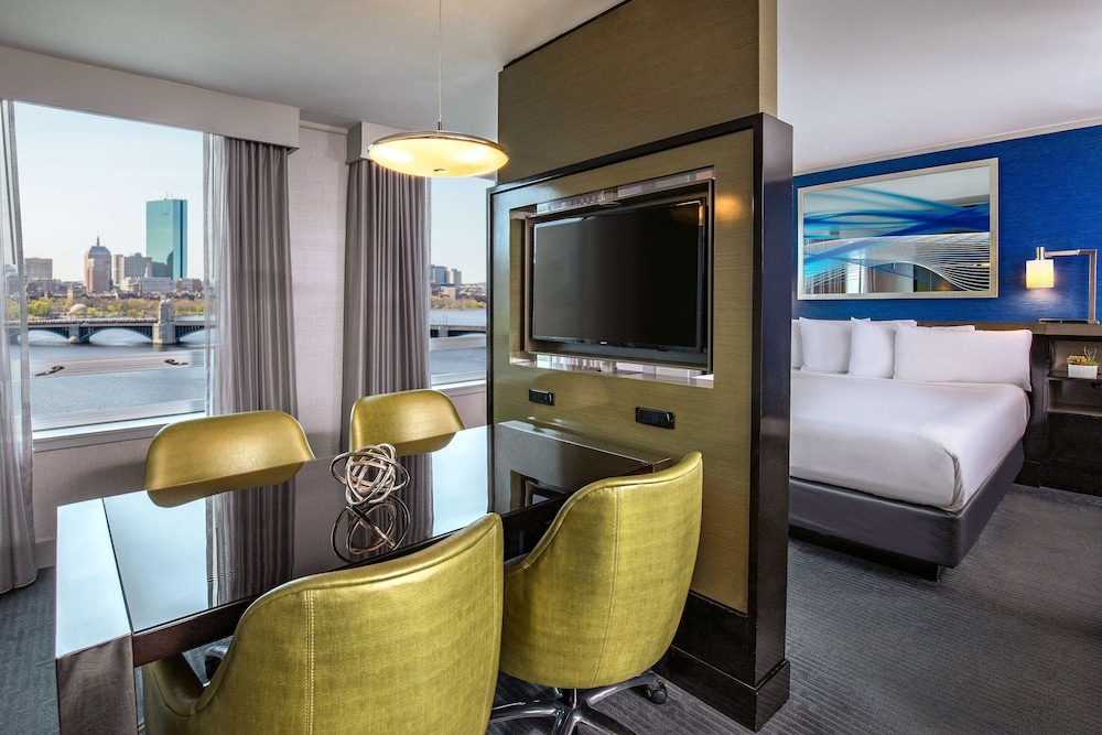 The Royal Sonesta Boston 23/33