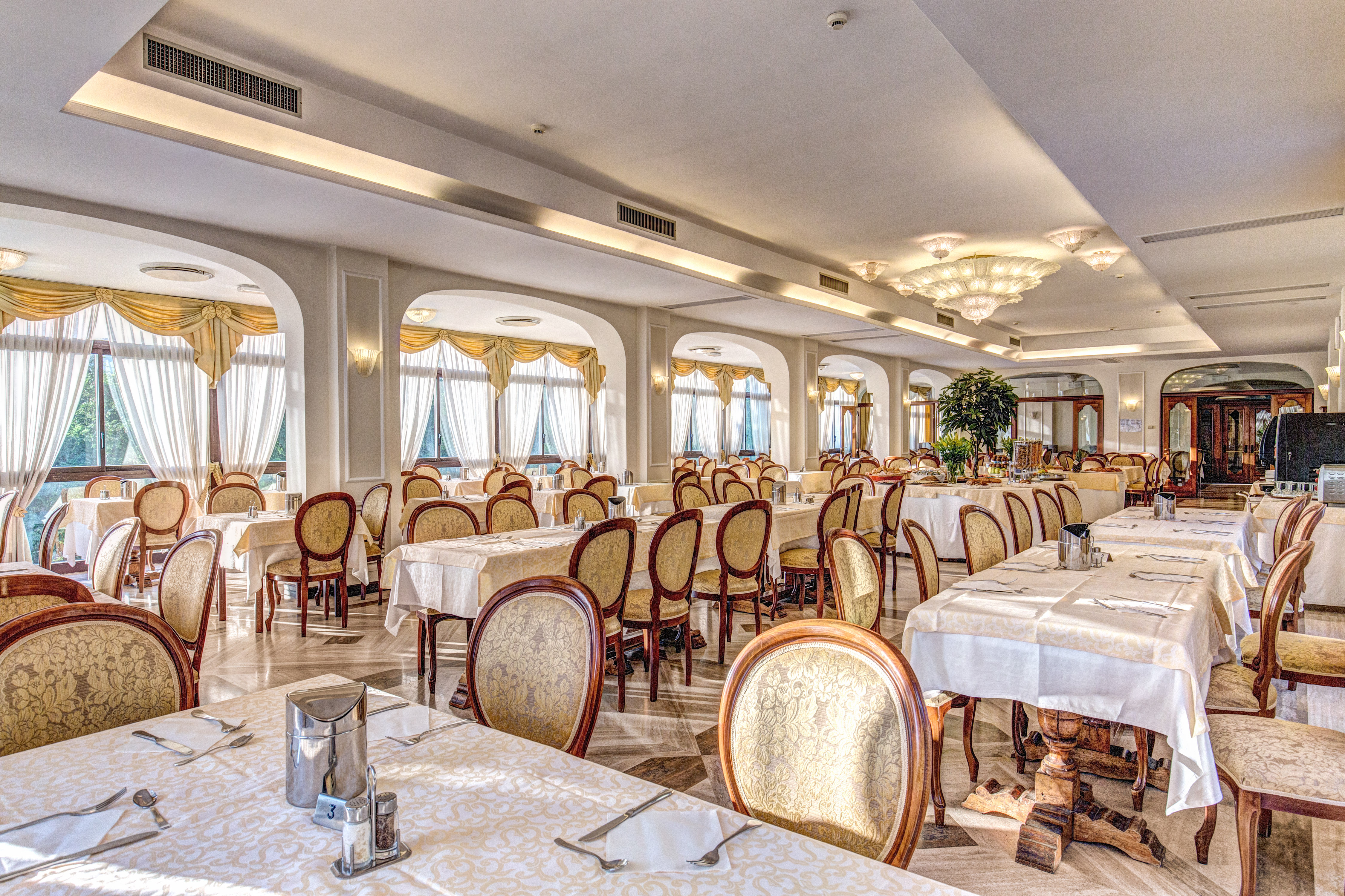 Villa Romita Hotel 33/53