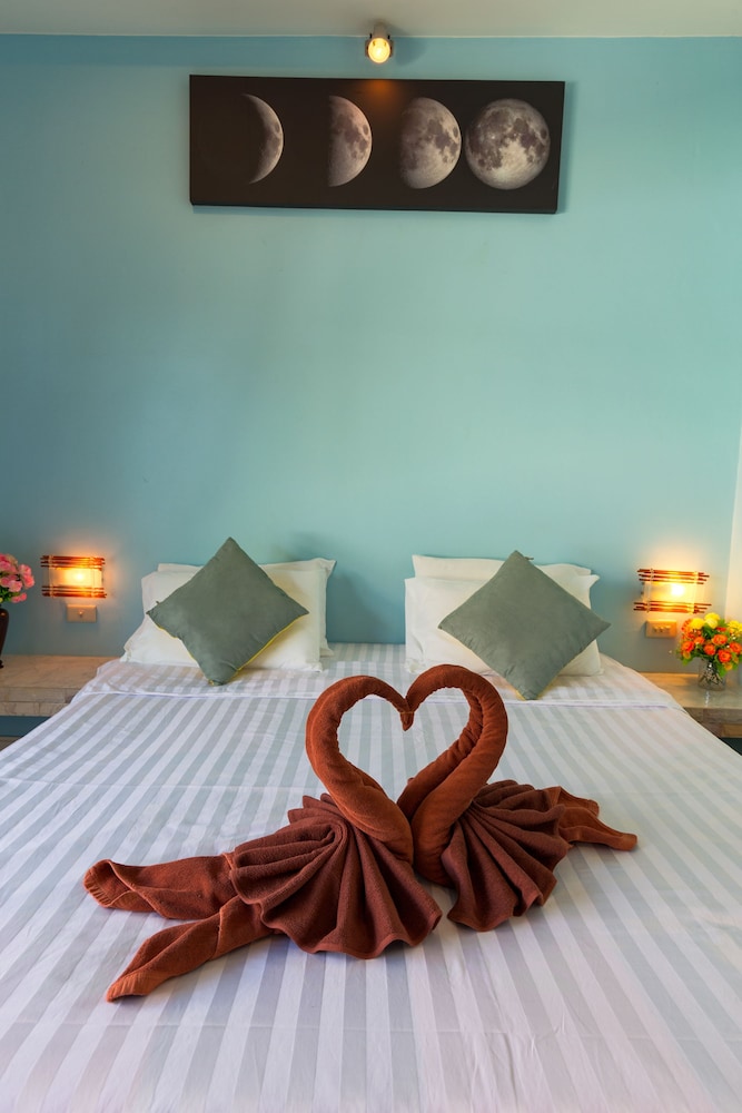 Sunrise Serenity Phuket Resort 12/50