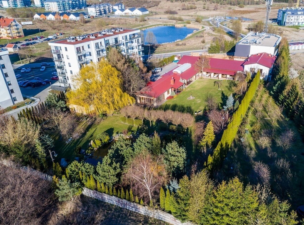 Hotel Platan 36/66