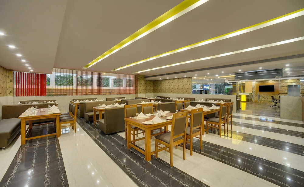 Hotel Di-Arch Lucknow 42/50