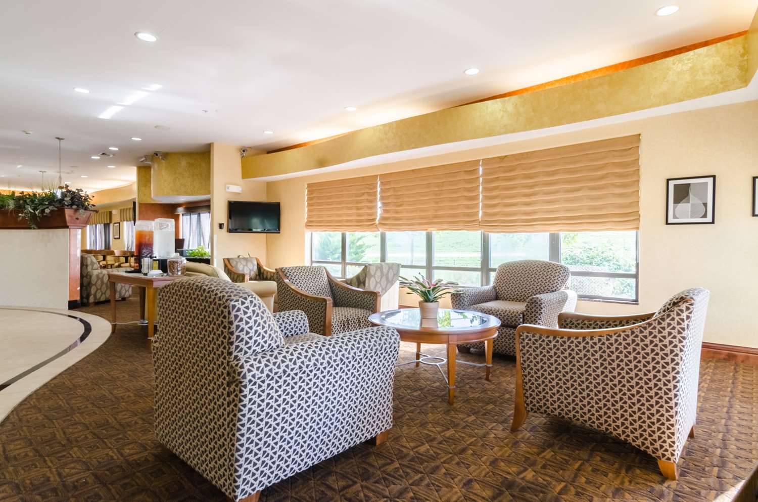 Comfort Suites Salina 28/44