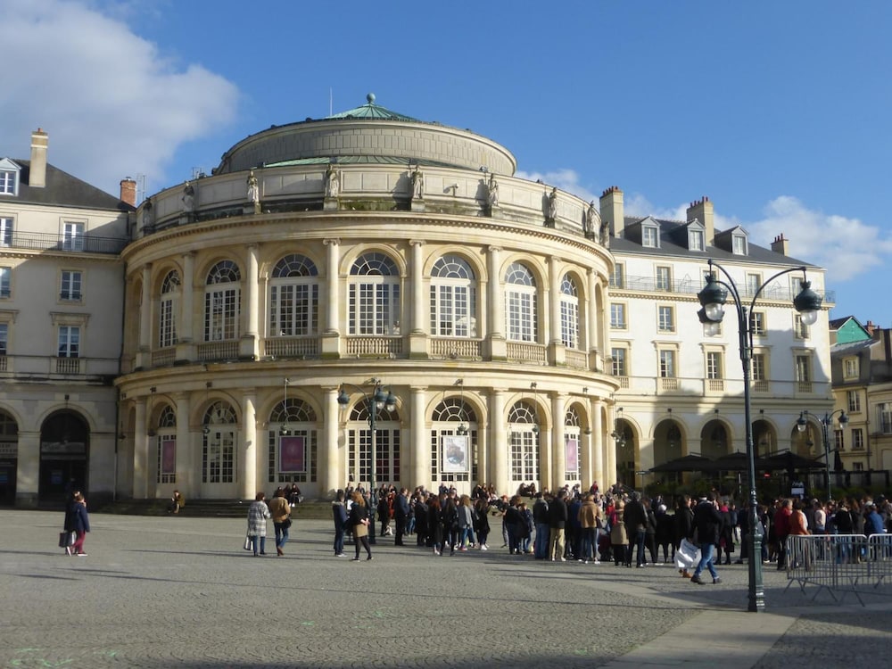 Chambres De Condate 25/34