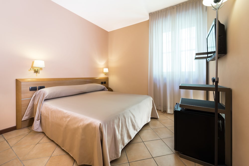Hotel Bernardino 13/62